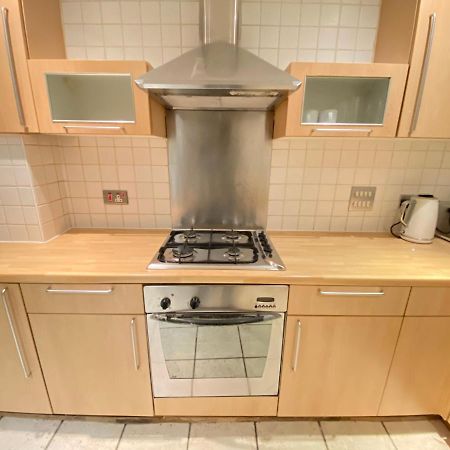 Large 5-Bed City Centre Townhouse With Secure Parking مانشستر المظهر الخارجي الصورة